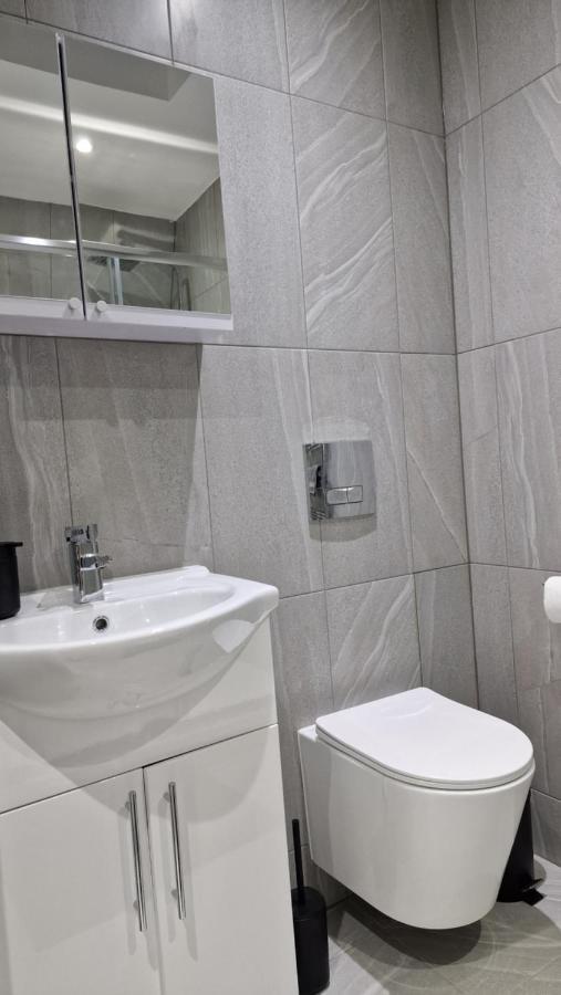 New London Apartment Esterno foto